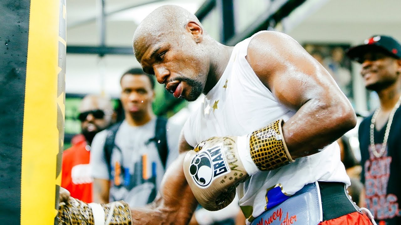 Floyd Mayweather Vs Conor Mcgregor Live Workout.