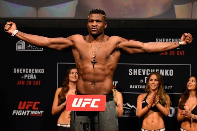 Francis Ngannou On The Scales Ufc Fight Night.